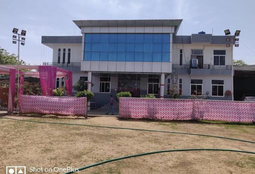 فندق Spot On Megha Paradise And Guest House