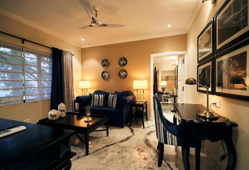 בית מלון כפרי The Manor House Kolkata