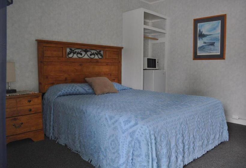 K S Motel & Cottages