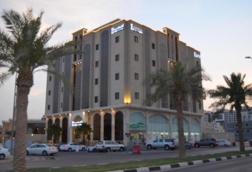 Larissa Suites