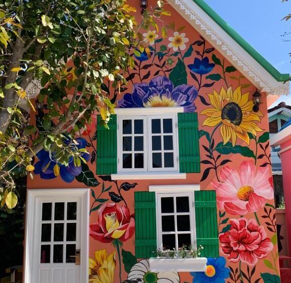 Mexican Resortlampang