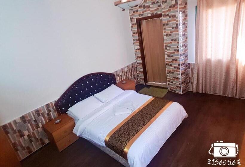 مُتل Crystal Hotel فندق كريستال