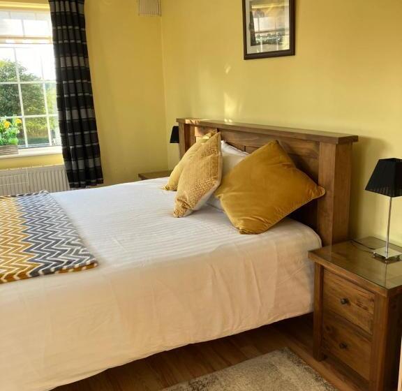 Oakwood B&b