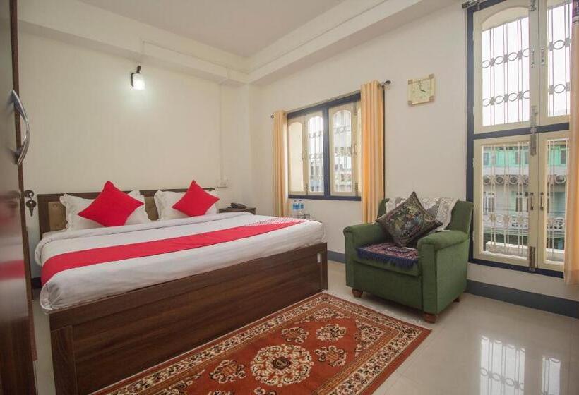 Oyo Flagship Hotel Ghakhel