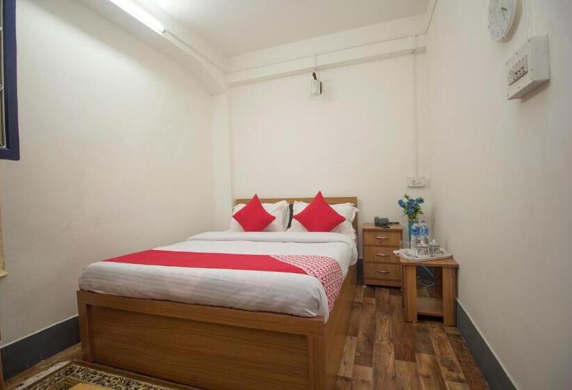 Oyo Flagship Hotel Ghakhel