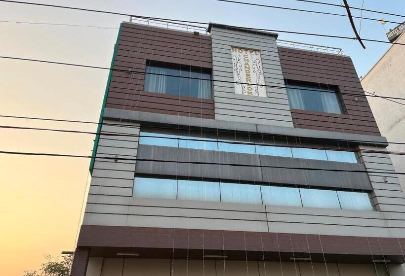 Oyo Hotel Chanderlok