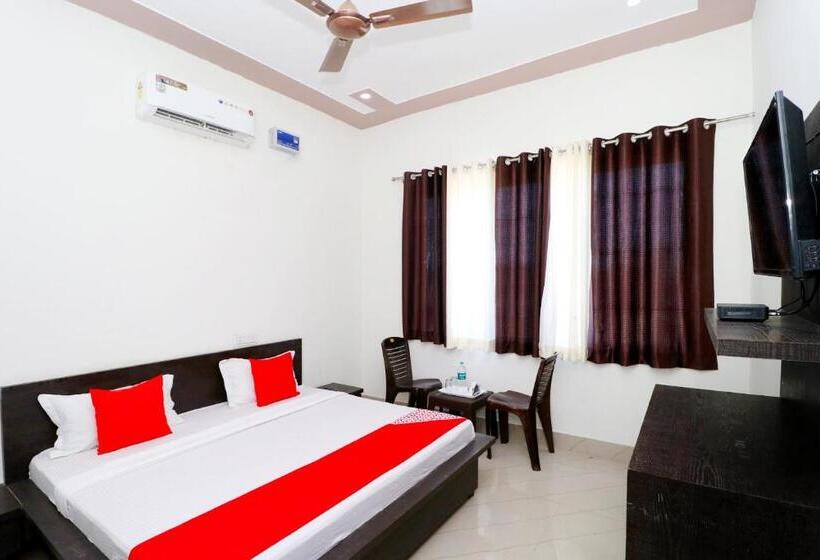 Oyo Hotel Chanderlok