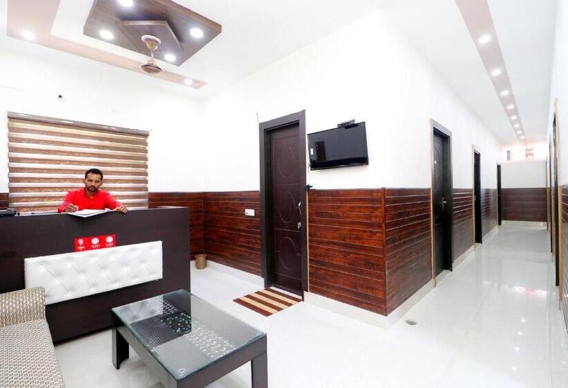 Oyo Hotel Chanderlok