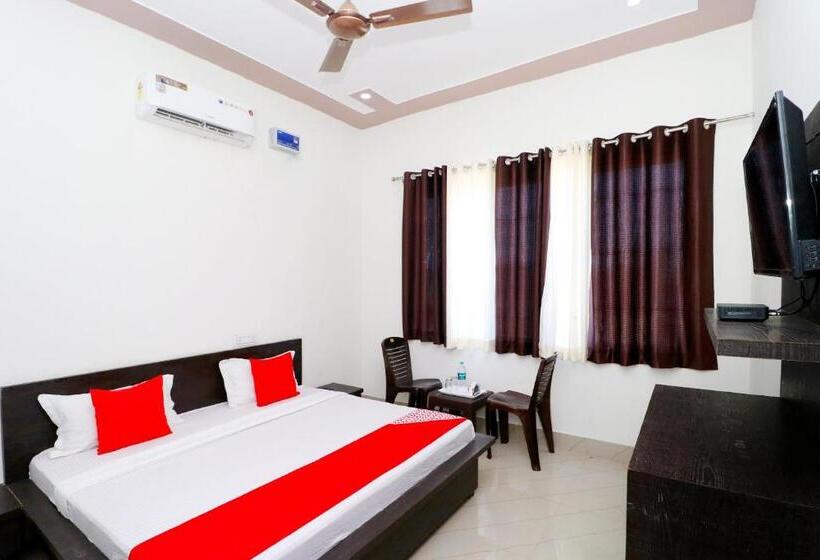 Oyo Hotel Chanderlok