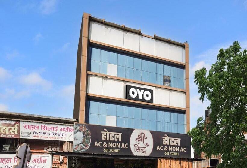 Oyo Hotel Shree Siddh