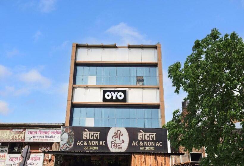 Oyo Hotel Shree Siddh