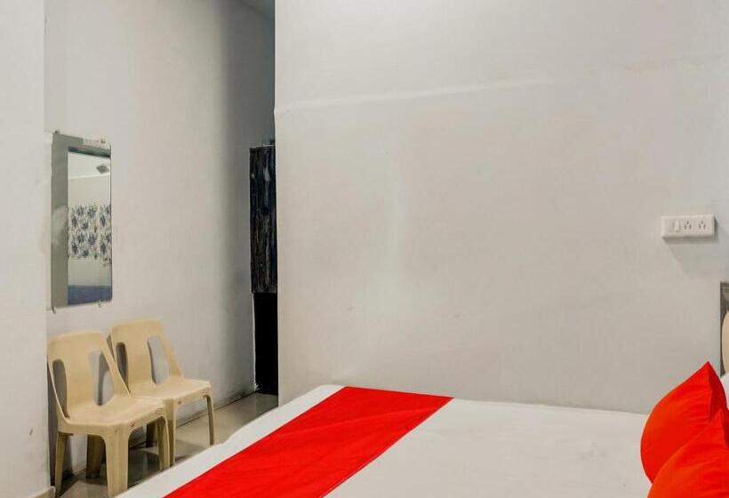 Oyo Hotel Shree Siddh