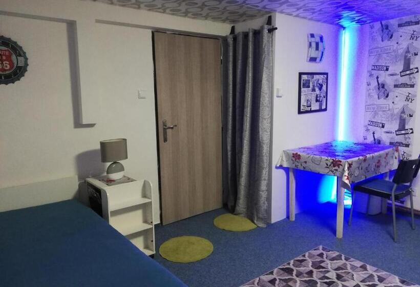 ペンション Apartmán V Suterénu