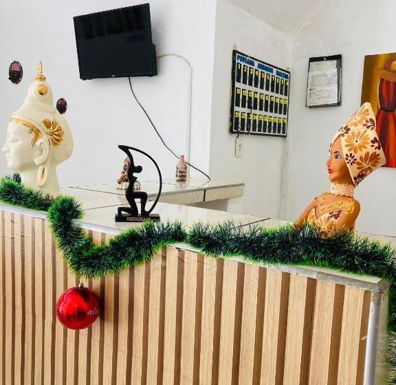 پانسیون Aquarius De Iracema