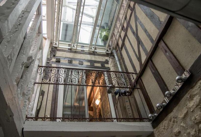 بنسيون Aux Patissiers