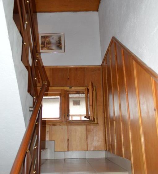 膳宿费 Baba Dora Guesthouse