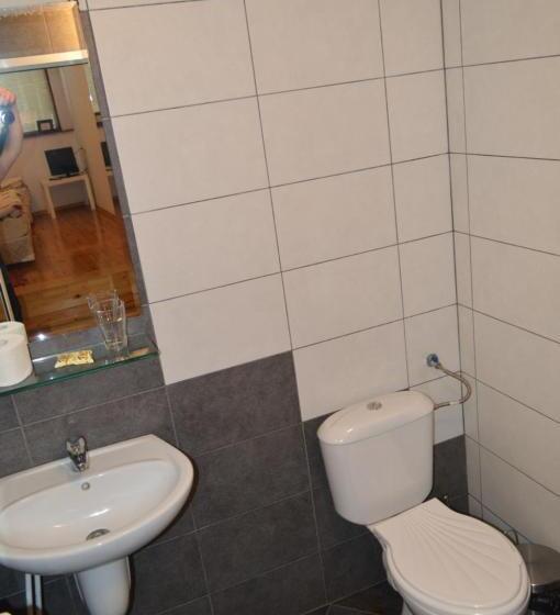 膳宿费 Baba Dora Guesthouse