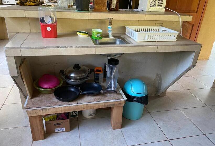 بنسيون Bahía Ballena Rooms