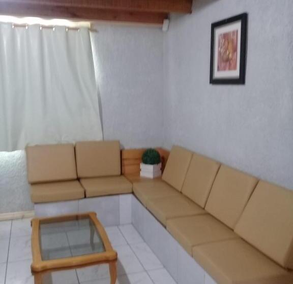 Пансион Cabanas Presidente