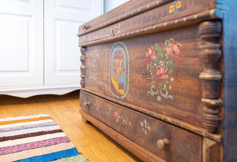 膳宿费 Casa Filip Din Sarichioi