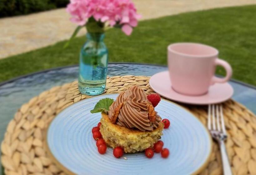 膳宿费 Casa Filip Din Sarichioi