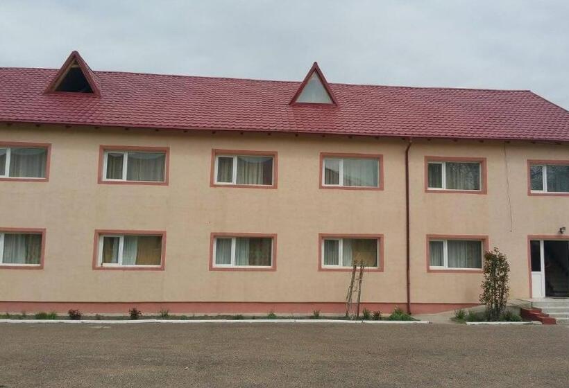 פנסיון Casa Rustica Apart & Rooms