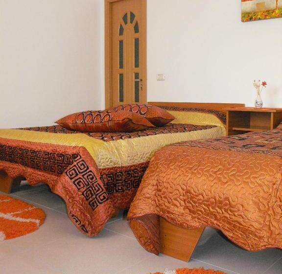 פנסיון Casa Rustica Apart & Rooms