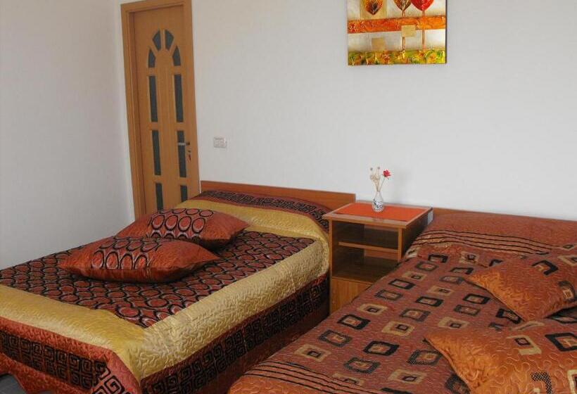 پانسیون Casa Rustica Apart & Rooms