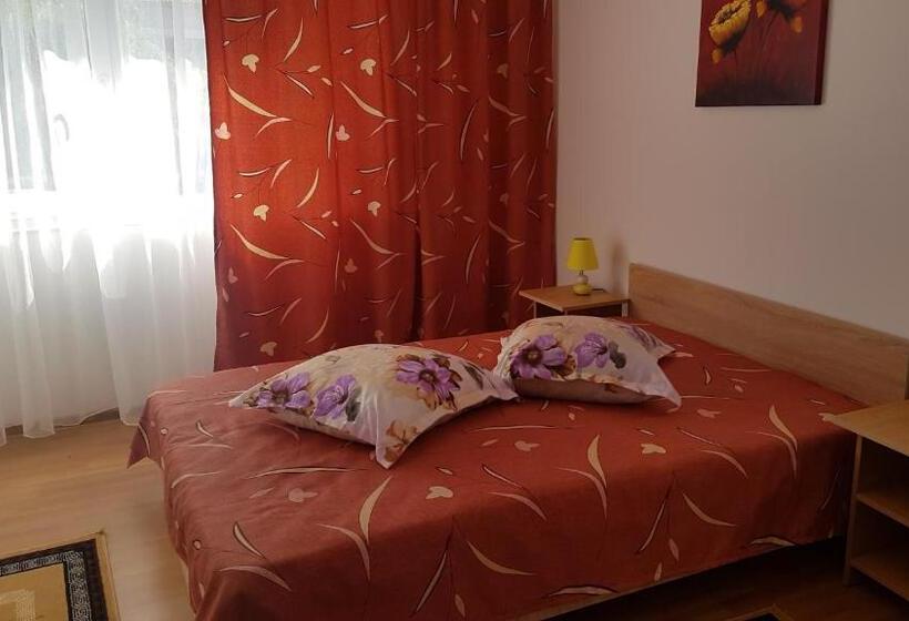 פנסיון Casa Rustica Apart & Rooms