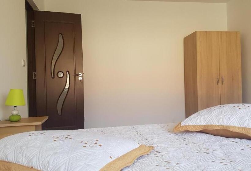 פנסיון Casa Rustica Apart & Rooms
