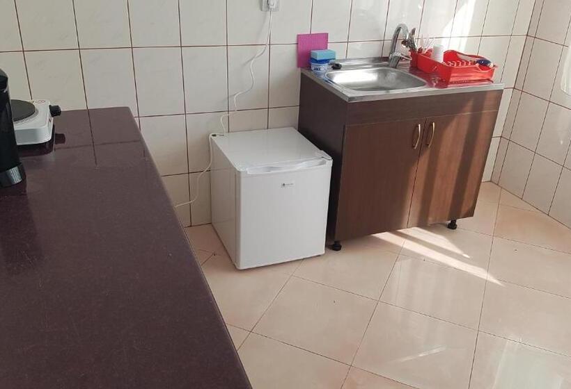 פנסיון Casa Rustica Apart & Rooms