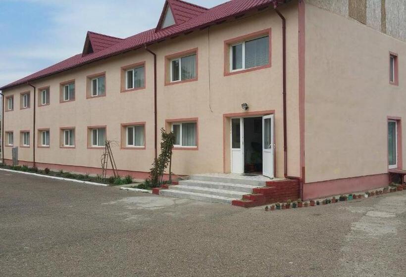 פנסיון Casa Rustica Apart & Rooms