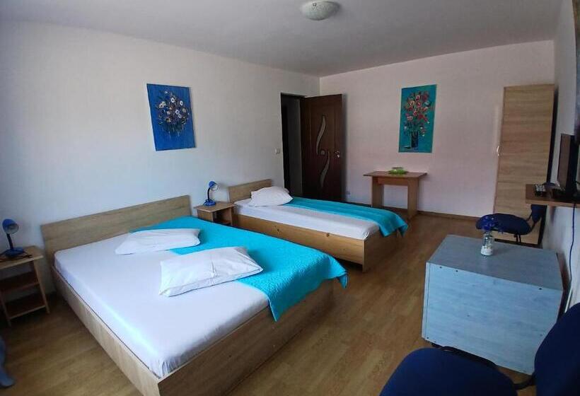 פנסיון Casa Rustica Apart & Rooms