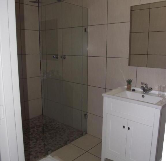 פנסיון De Nachtuilen Guesthouse