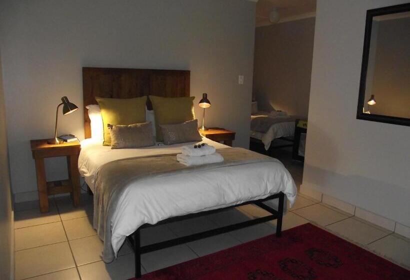 פנסיון De Nachtuilen Guesthouse