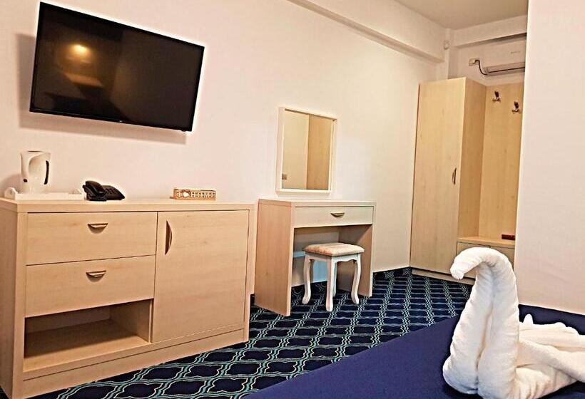 膳宿费 Eros Beach Resort