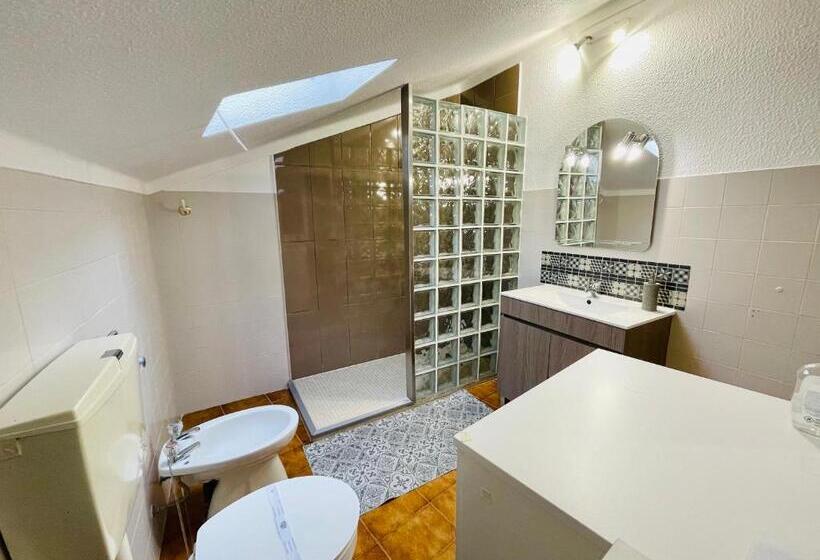 ペンション Fatima Belavista & Pool