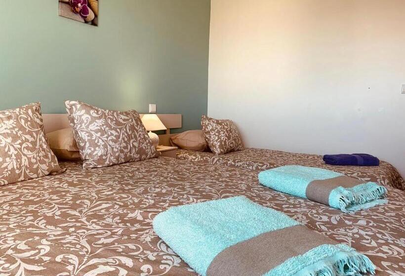 ペンション Fatima Belavista & Pool