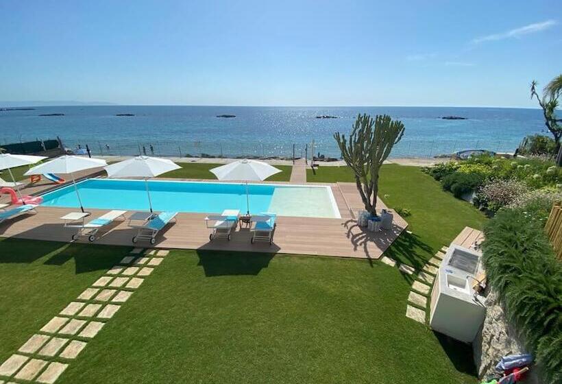 פנסיון Fenandgi Luxury Hospitality At Its Finest !