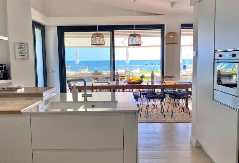 פנסיון Fenandgi Luxury Hospitality At Its Finest !