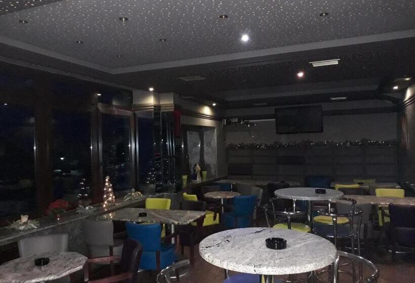 پانسیون Gradska Kavana Guest House