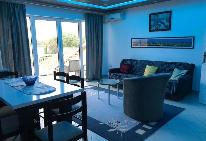 膳宿费 Guesthouse Rebel