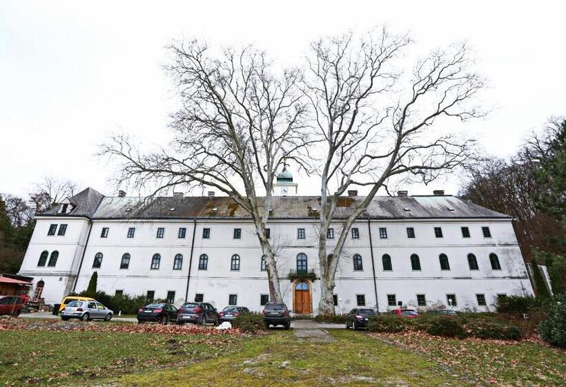 ペンション Historický Pútnický Dom