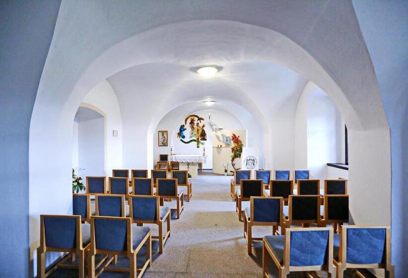 ペンション Historický Pútnický Dom