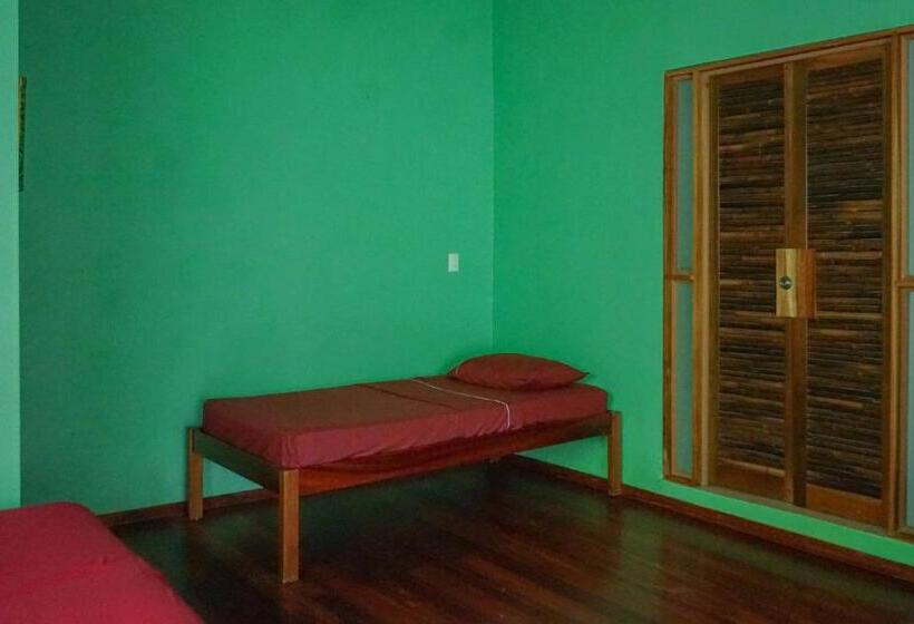 بنسيون Hospedaje El Bosquecito
