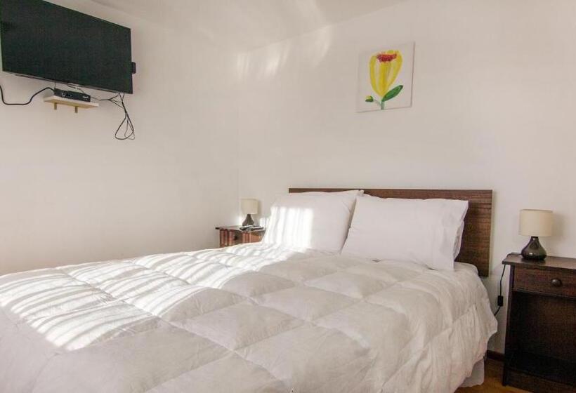 膳宿费 Hostal Almares