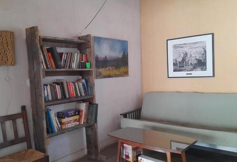 פנסיון Hostal Antigua Casa Criolla