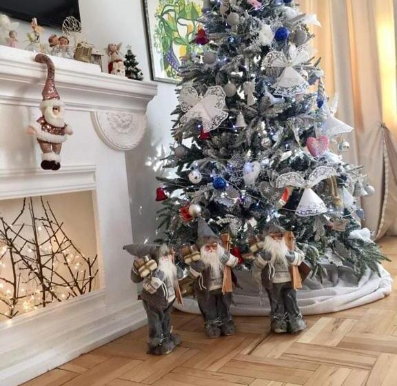 پانسیون House In The Nature