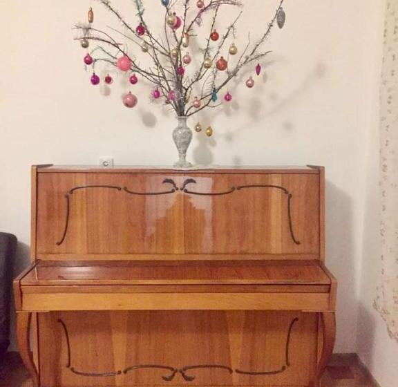 پانسیون House In The Nature