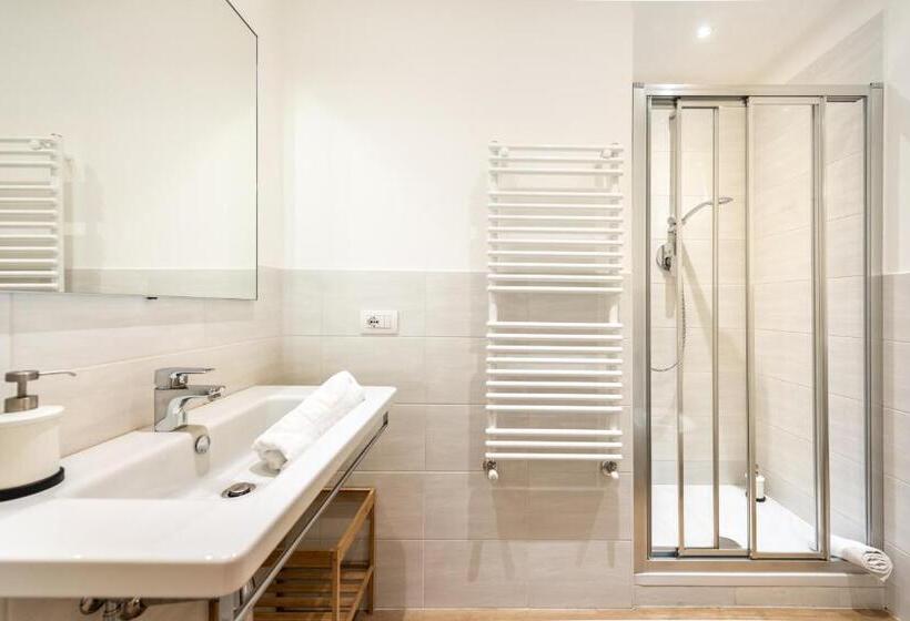 ペンション La Corallina